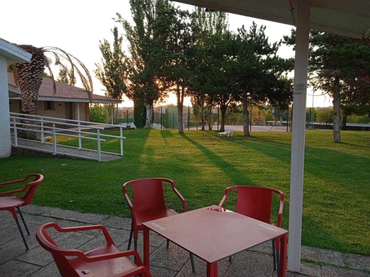 Bungalows Zaragoza Camping 外观 照片